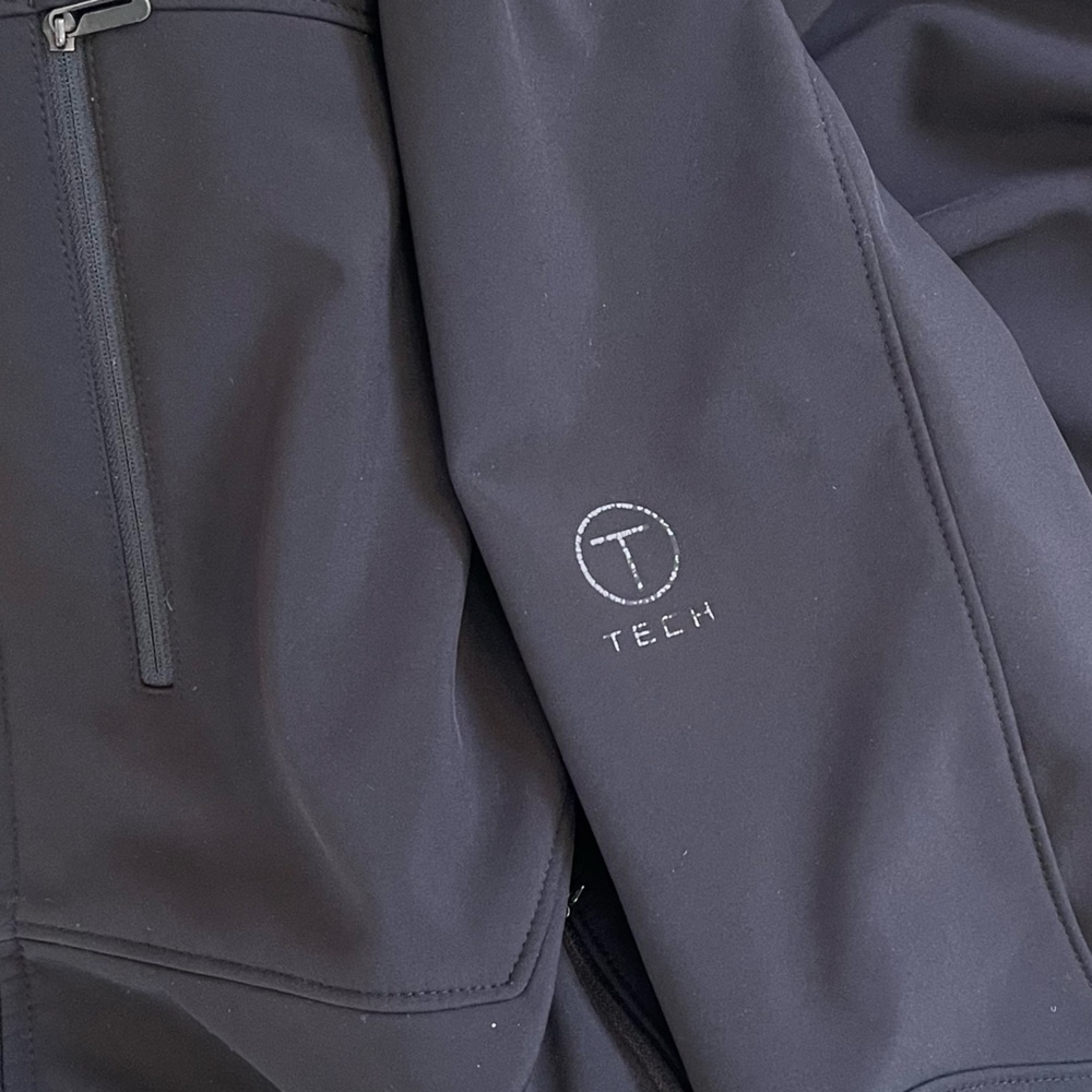 TUMI Men’s Black T-Tech Softshell Jacket Size Large - Picture 4 of 9